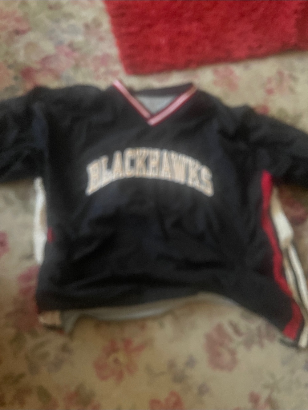 Men’s reversible Chicago Blackhawks windbreaker jacket